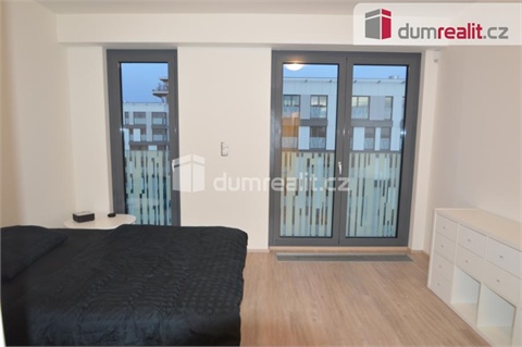 Pronájem bytu 1kk, 37 m² 2