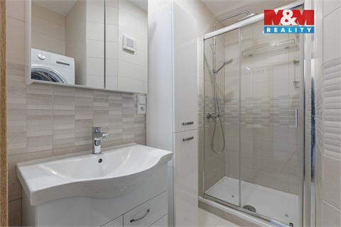 Prodej bytu 4+1, 81 m² 12