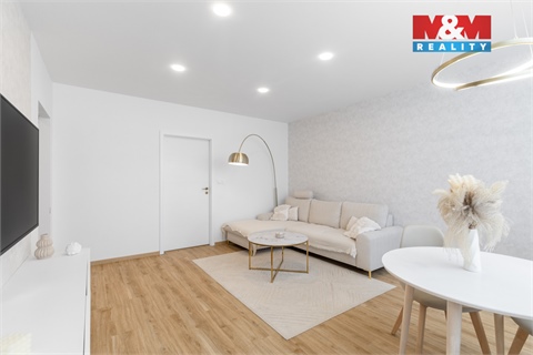 Prodej bytu 4+1, 86 m² - 0