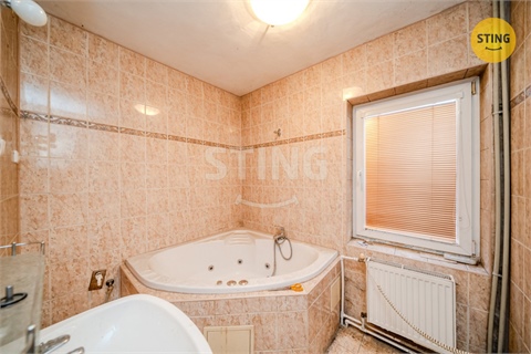 Prodej rodinného domu, 200 m² 20