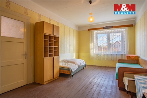 Prodej rodinného domu, 390 m² 12