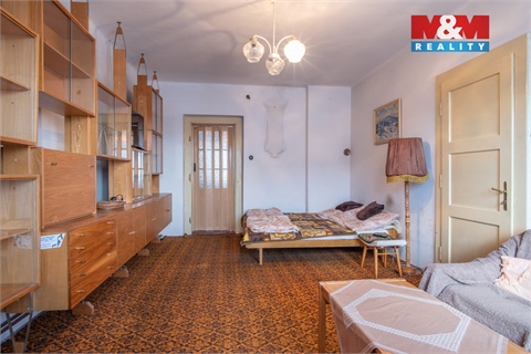 Prodej rodinného domu, 390 m² 8