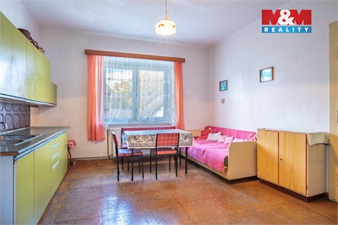 Prodej rodinného domu, 390 m² - 2