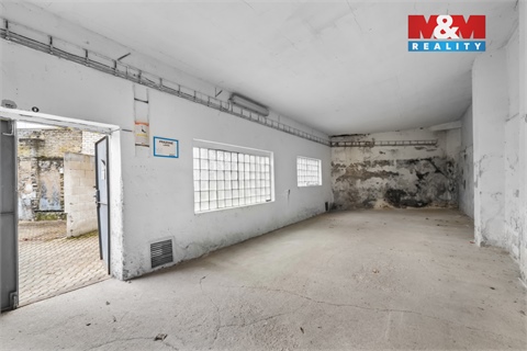 Prodej stavebního pozemku, 2 276 m² - 12