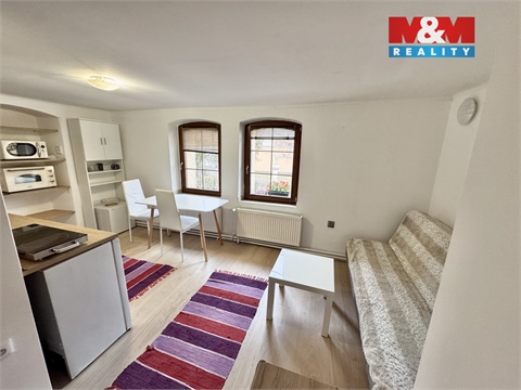 Pronájem bytu 1+1, 47 m² - 4