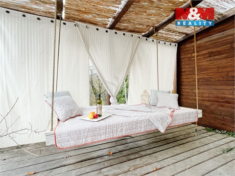 Prodej rodinného domu, 2 275 m² - 24