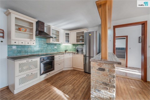 Prodej rodinného domu, 516 m² - 18