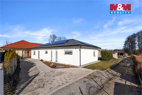 Prodej rodinného domu, 220 m² 2