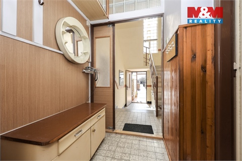 Prodej rodinného domu, 210 m² 8