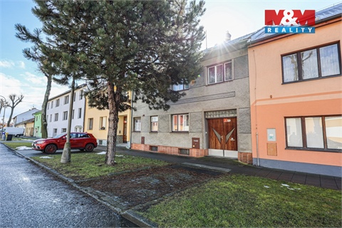 Prodej rodinného domu, 210 m² - 0