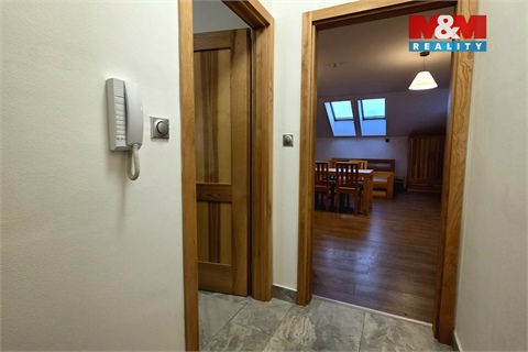 Pronájem bytu 1kk, 42 m² - 6