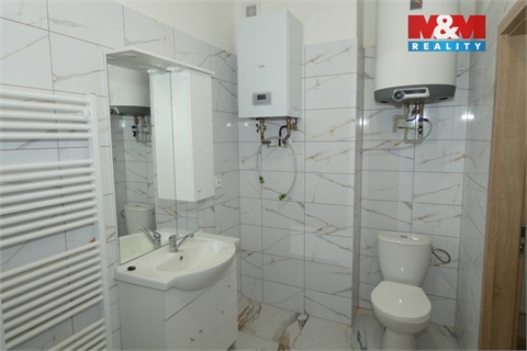 Prodej komerčního objektu, 228 m² 2