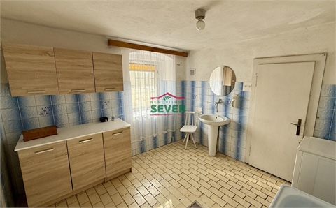 Prodej rodinného domu, 300 m² 2