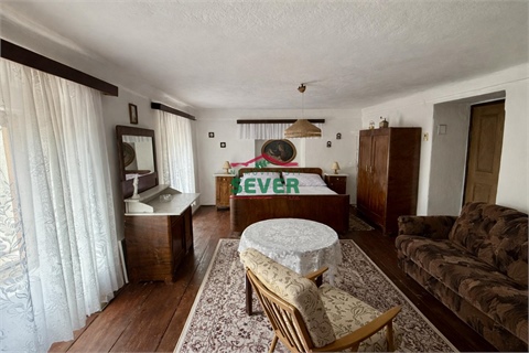 Prodej rodinného domu, 300 m² 6