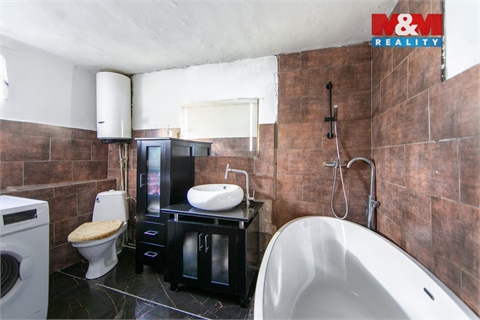 Prodej rodinného domu, 127 m² - 14