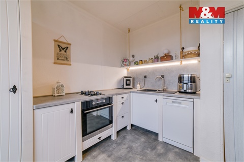 Prodej bytu 1+1, 39 m² - 8