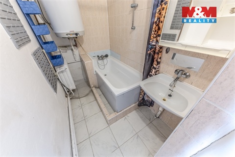 Prodej rodinného domu, 104 m² - 12