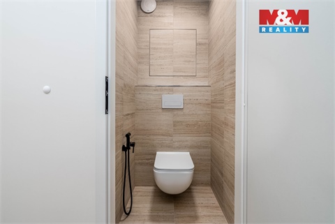 Pronájem bytu 5kk, 87 m² - 6