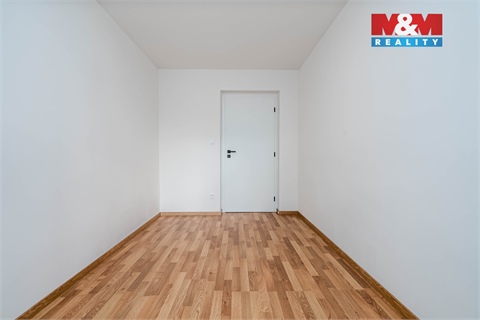 Pronájem bytu 5kk, 87 m² - 22