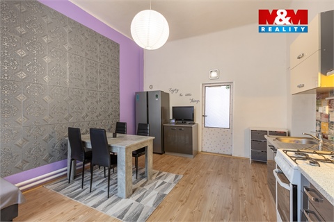 Prodej komerčního objektu, 193 m² 22