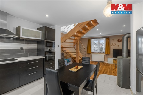 Prodej rodinného domu, 89 m² - 0