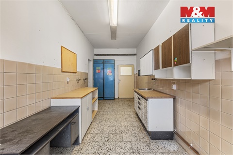 Prodej rodinného domu, 345 m² 16