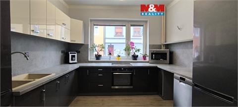 Pronájem bytu 2+1, 70 m² 0