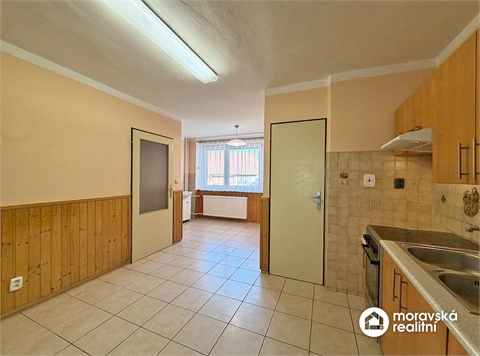 Prodej rodinného domu, 243 m² 18