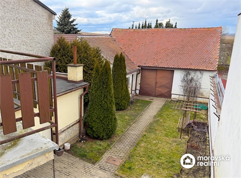 Prodej rodinného domu, 243 m² - 12