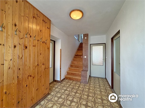 Prodej rodinného domu, 243 m² 8