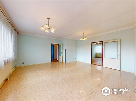 Prodej rodinného domu, 243 m² - 8