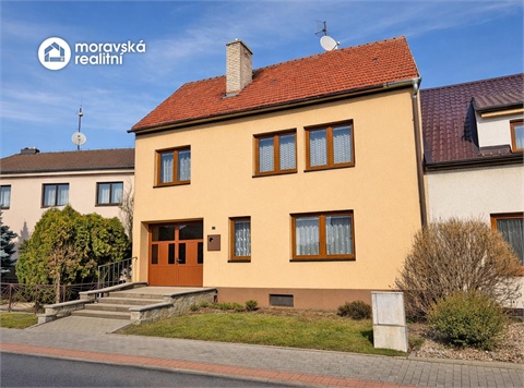 Prodej rodinného domu, 243 m² 12