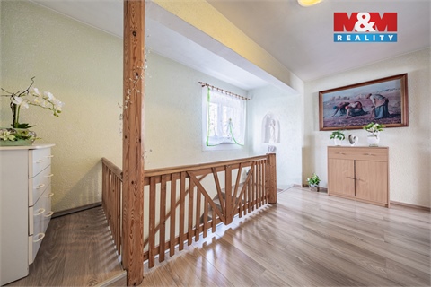 Prodej rodinného domu, 246 m² 16