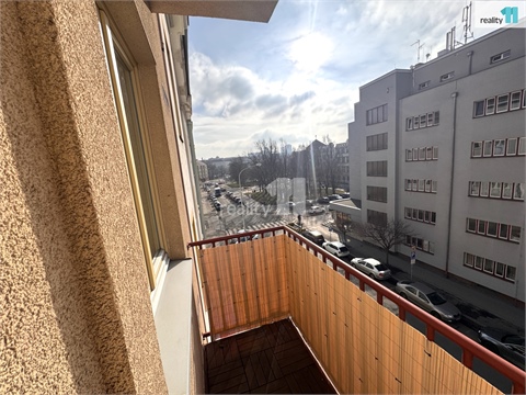 Pronájem bytu 2+1, 75 m² - 2