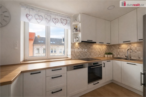 Pronájem bytu 3kk, 58 m² 0