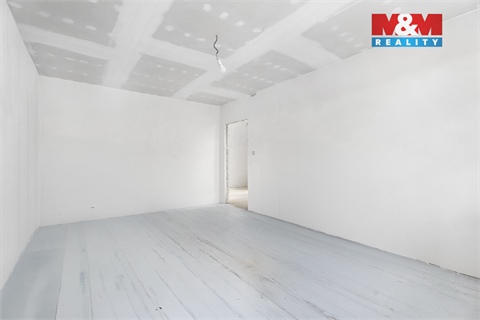 Prodej bytu 4+1, 88 m² 8