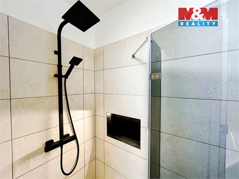 Prodej rodinného domu, 166 m² - 6