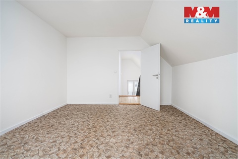 Prodej rodinného domu, 292 m² 4