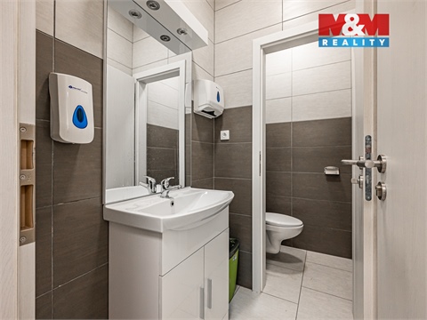 Pronájem kanceláře, 83 m² - 4