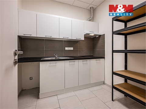 Pronájem kanceláře, 83 m² 2