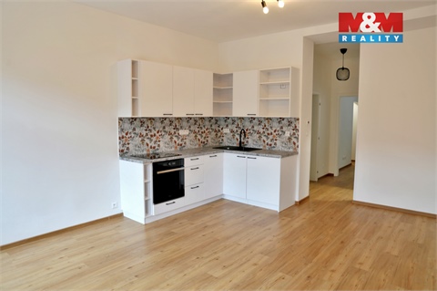 Pronájem bytu 2kk, 47 m² 2