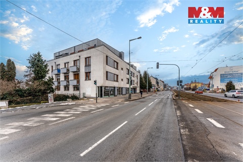 Pronájem obchodních prostor, 168 m² 10