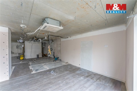 Pronájem obchodních prostor, 168 m² 6