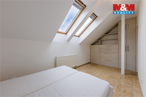 Pronájem bytu 4kk, 70 m² - 14