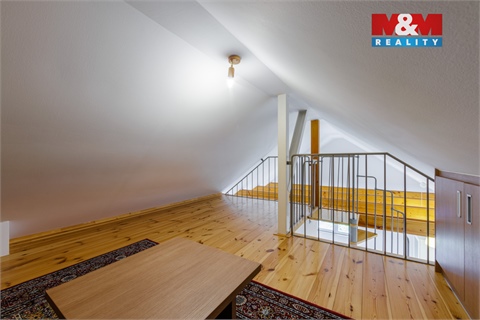 Pronájem bytu 4kk, 70 m² - 12