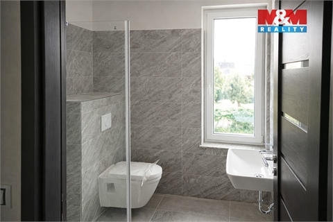 Pronájem bytu 1kk, 34 m² - 0