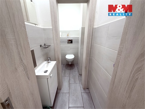 Pronájem kanceláře, 35 m² 8