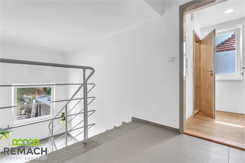 Pronájem bytu 1kk, 35 m² - 2