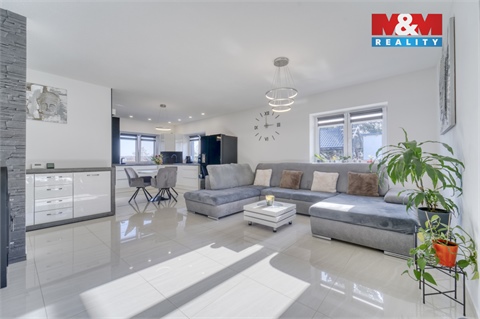 Prodej rodinného domu, 128 m² 2