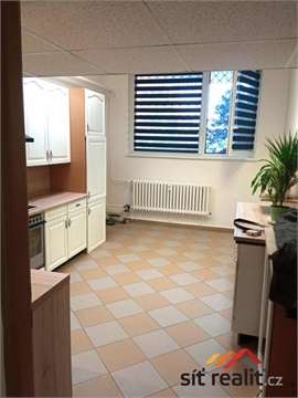 Prodej bytu 3+1, 60 m² 8